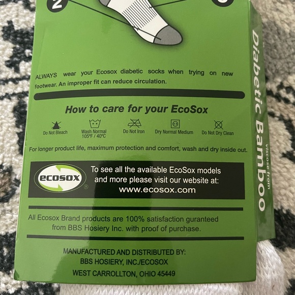 Viscose from Bamboo Diabetic Over the Calf Sock - Picture 5 of 5